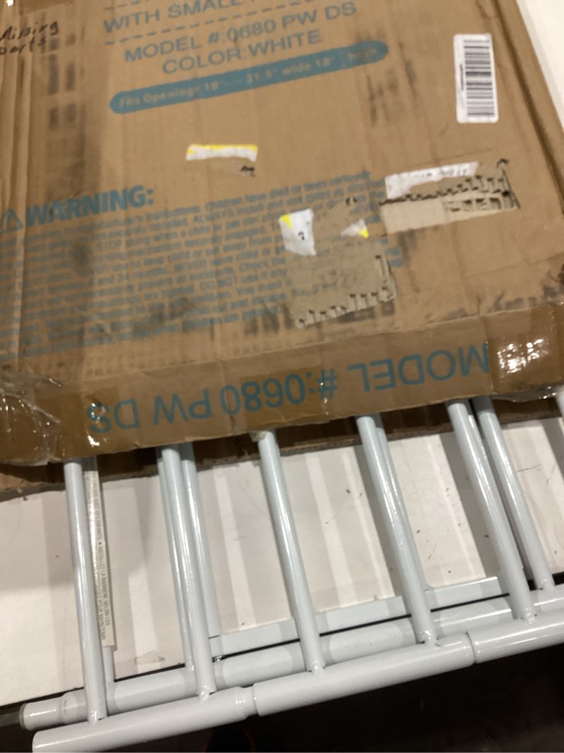 Condition photo showing Good Condition for carlson pet products mini expandable extra wide pet gate with small pet door (916006), white, 18-31 inches 18" tall, 18-31" wide