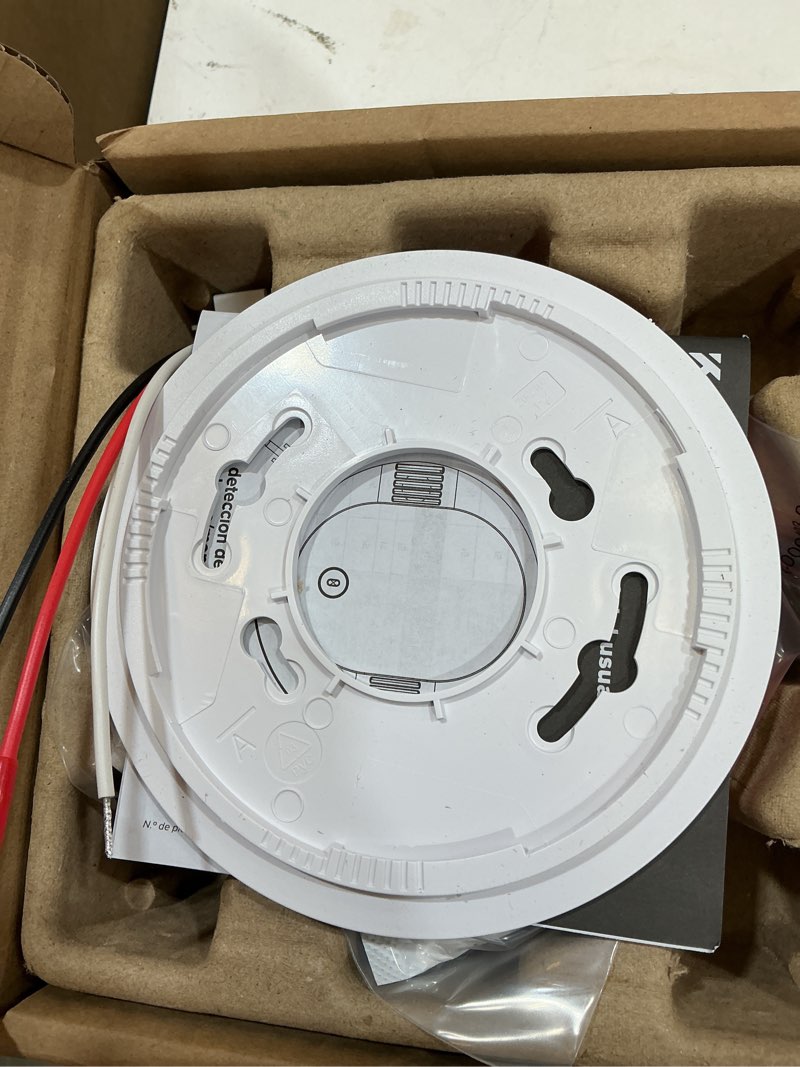 Condition photo showing Good Condition for kidde smoke and carbon monoxide detector, hardwired with 10-year battery backup, led status lights, interconnected, 85 db alarm, 5 inches, 30cua10, 1 pack