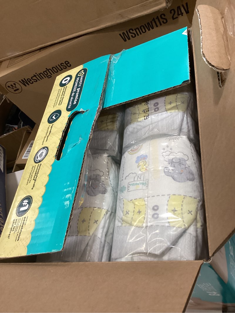Condition photo showing Good Condition for Pampers Swaddlers Diapers, Size 0 (up to 10 lbs), 84 Count, Absorbent, Keeps Baby Dry and Comfortable, Skin Safe Disposable Baby Diaper (Packaging May Vary) Newborn 84