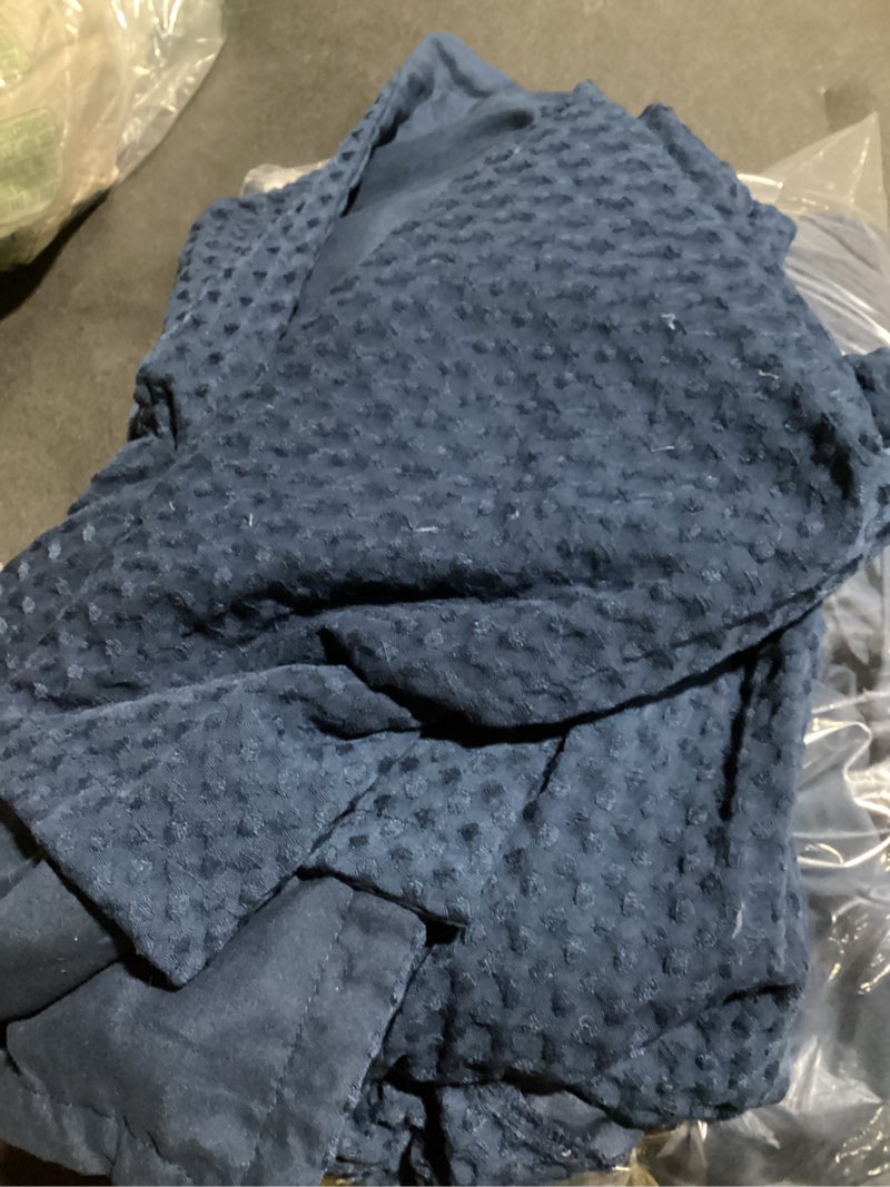 Condition photo showing Good Condition for similar to stock product …. with pillow cases .. longhui bedding dark navy blue knitted throw blanket for couch, soft, cozy machine washable 100% cotton sofa knit blankets, heavy 3.0lb weight, 51 x 63 inches, dark navy blue color. 51\\\" x 63\\\" dark navy blue