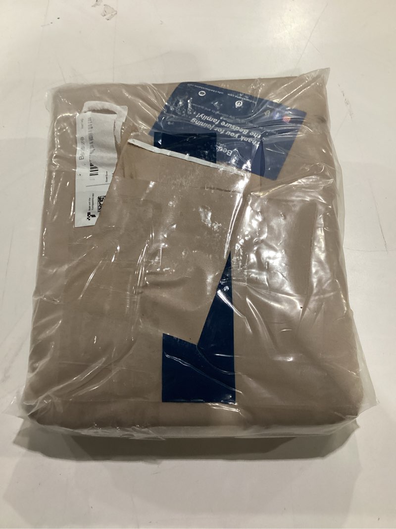 https://lotting-media.assets.bidfta.com/lotting_54cc1880-8ef6-420a-803e-becace96e34d
