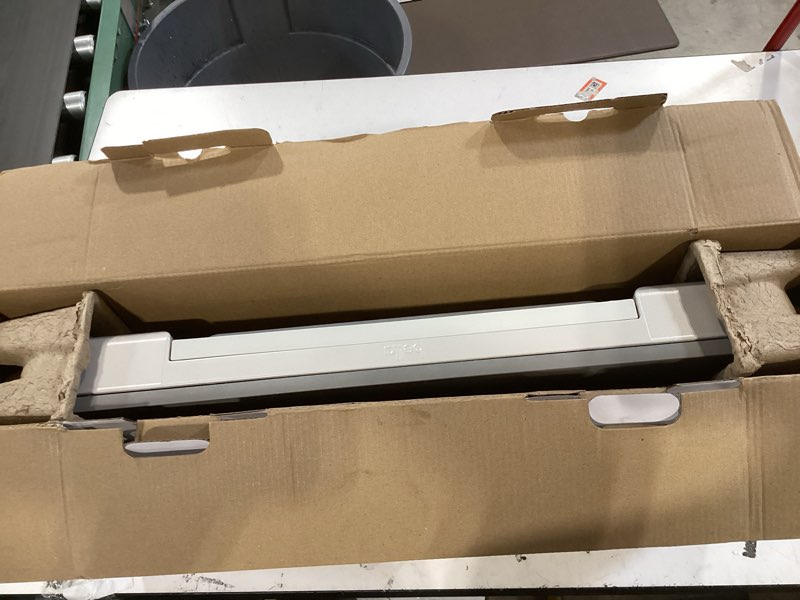 Condition photo showing Good Condition for bella 12" x 22" electric griddle with warming tray, evergood™ ceramic nonstick coating & removable temperature probe, dishwasher-safe drip tray & cool touch handles, 1500 watt, oatmilk 12" x 22" oatmilk + tray