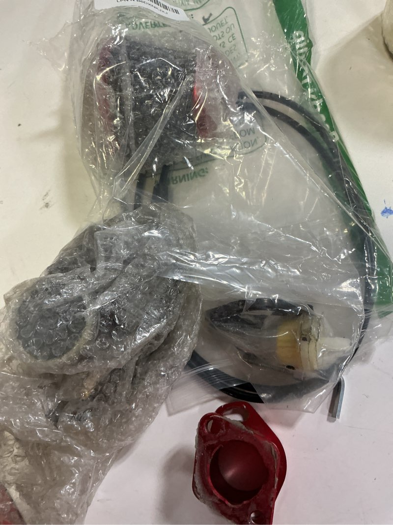 Condition photo showing Good Condition for yoxufa vm22 carburetor kit 212cc carb replacement for predator 212cc 224cc coleman ct200u ct200u-ex bt200x gx160 gx200 196cc 6.5hp baja warrior mb200 axis m200 mini bike go kart parts a-red
