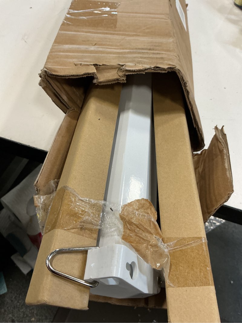 https://lotting-media.assets.bidfta.com/lotting_54d7b45b-0780-4926-a6a9-8dcfcd68f551