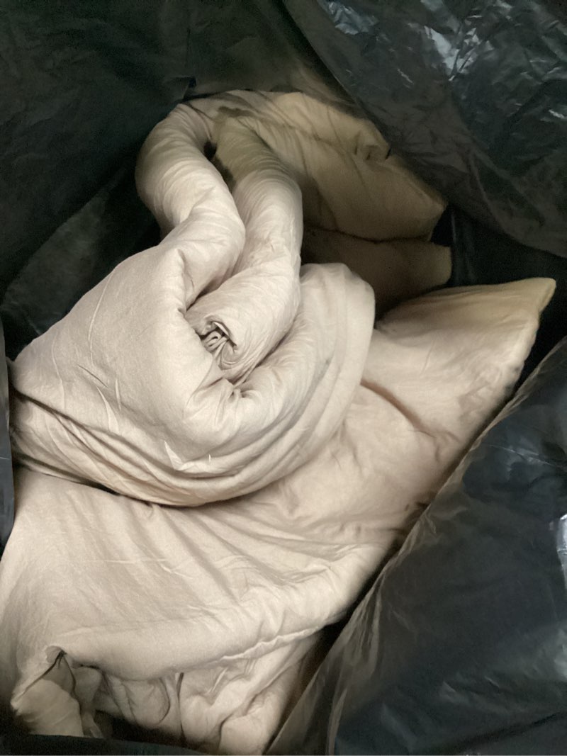 Condition photo showing Good Condition for bedsure comforter king size 5 pieces - king size comforter set with fleece throw blanket and decorative pillow, lightweiget bedding comforter sets, all season bedding sets, khaki king 02 - khaki striped
