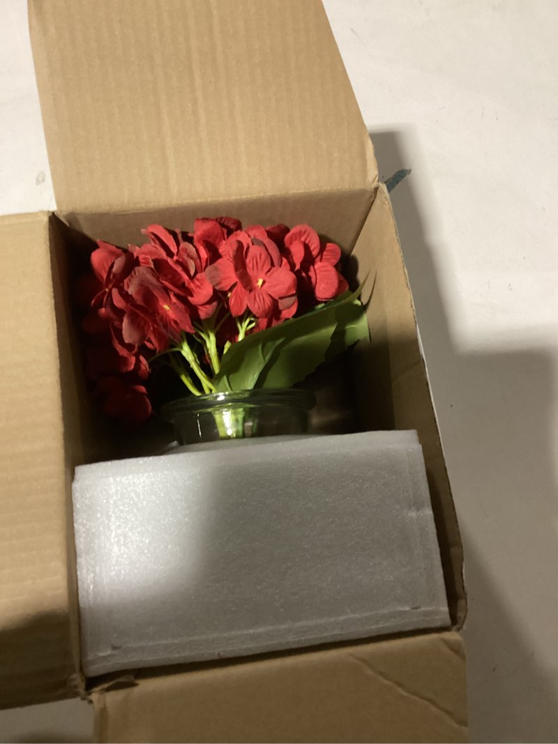 Condition photo showing Good Condition for Hollyone Hydrangea Artificial Flowers in Vase Red Silk Fall Fake Flowers Arrangements with Glass Vase with Faux Water Faux Floral Bulk Bouquet for Office Table Centerpiece Shelf Home Decorations Hydrangea, Red