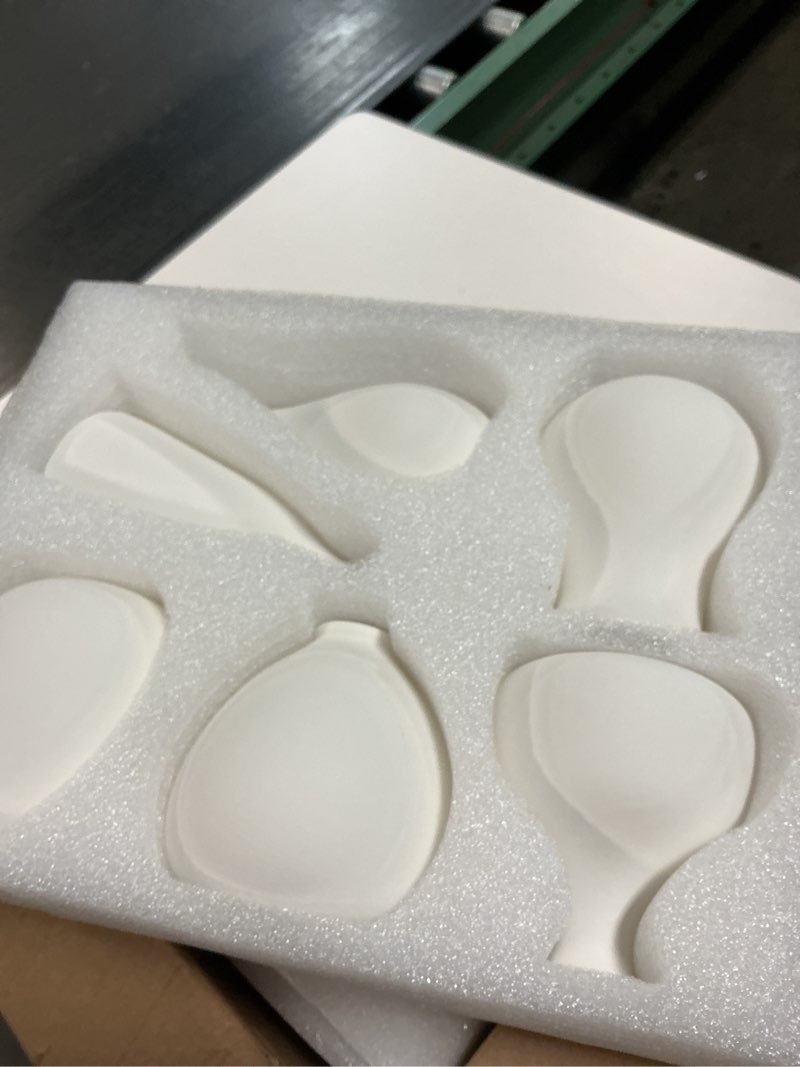 Condition photo showing New/Like New for modern ceramic vase set, white colors, decorative vases for home decor, 4 piece collection (white)
