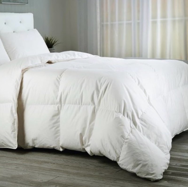 ComfyDown Goose Down White Comforter - Made in USA - 100% Egyptian Cotton 400 Thread Count Cover, 650+ Fill Power, Light Weight, All Season Washable Duvet Insert with Corner tabs - size 120 in x 120in.
