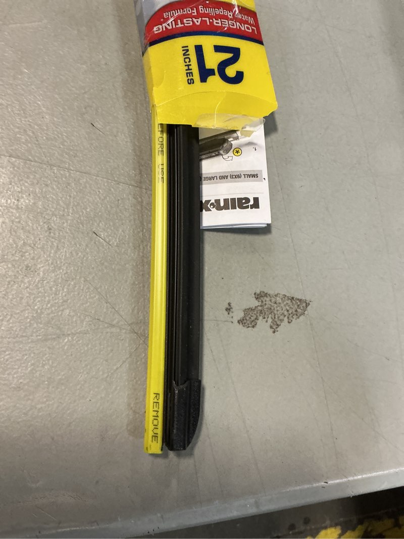Condition photo showing As Is for Rain-X 5079278-2 Latitude 2-In-1 Water Repellent Wiper Blades, 21 Inch Windshield Wipers (Pack Of 1)