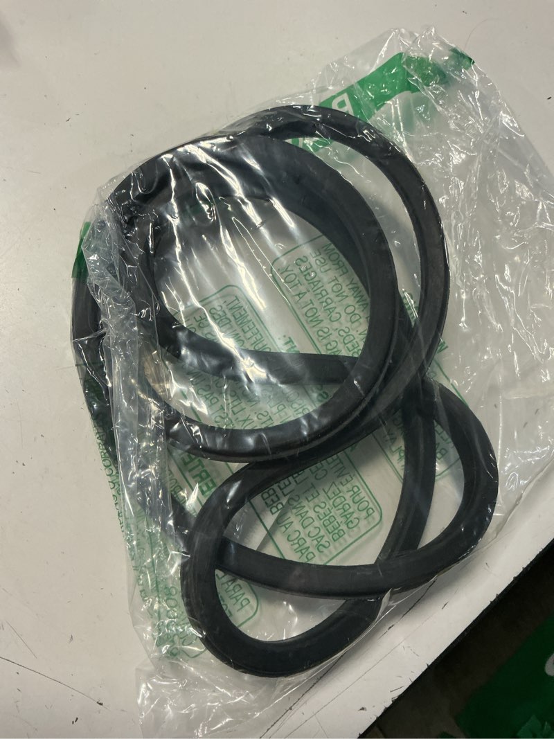 Condition photo showing Good Condition for pool filter seal compatible with hayward pool filter pro-grid de de2420 de3620 de4820 de6020 de7220 and swimclear filters o-ring gasket c2020 c3030 c4020 c5025 c5030 replace # dex2422z2