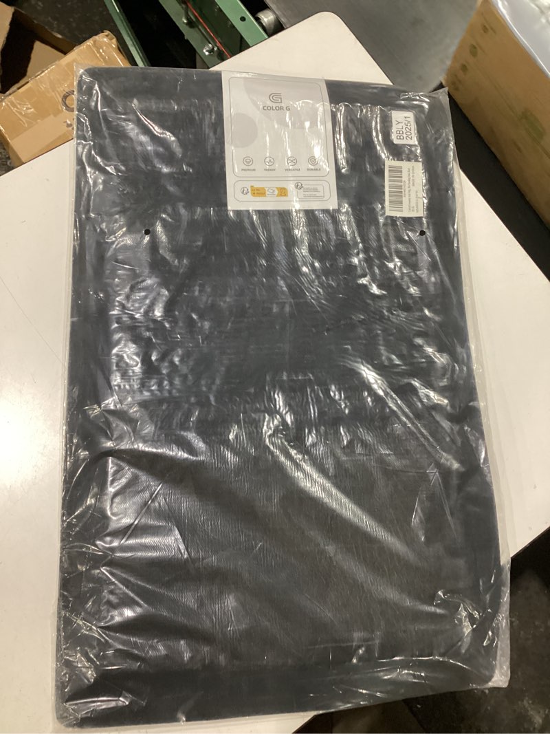 Condition photo showing New/Like New for color&geometry anti fatigue kitchen mat 20"x32", 0.9 inch thick cushion, stain resistant, padded cushioned floor comfort mat for home, kitchen sink, garage and office standing desk, black 32"l x 20"w x 0.9"th black
