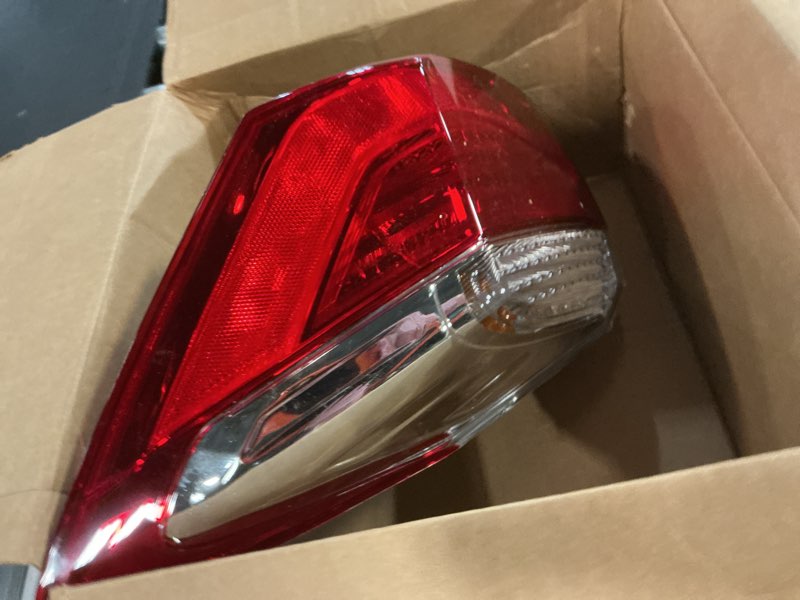 Condition photo showing Good Condition for for 2013-2015 honda accord rear tail light passenger side outer sedan ho2805101 ex|lx|sport | 33500-t2a-a01