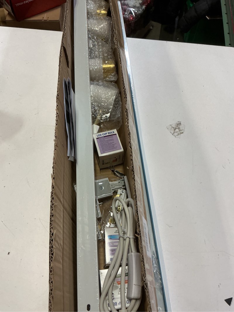 Condition photo showing Good Condition for Adjustable White Golden GU10 3CCT 10W LED H Type Track Lighting Kit with 6PCS Replaceable GU10 Bulbs and 6.56FT Track Rails, Luxurious and Modern Stylish Design, Dimmable Brightness 6-Pack White Golden 3CCT Kit 6 Heads Kit