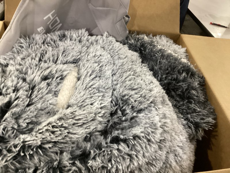 Condition photo showing As Is for Luxury Faux Fur Shaggy Comforter Set Twin Size, Plush & Sherpa Reversible Comforter Grey with White, 3 Pieces Fluffy Fuzzy Bedding Set Ultra Soft and Warm for Winter (1 Comforter + 2 Pillowcases) Grey With White Twin 68"x86"