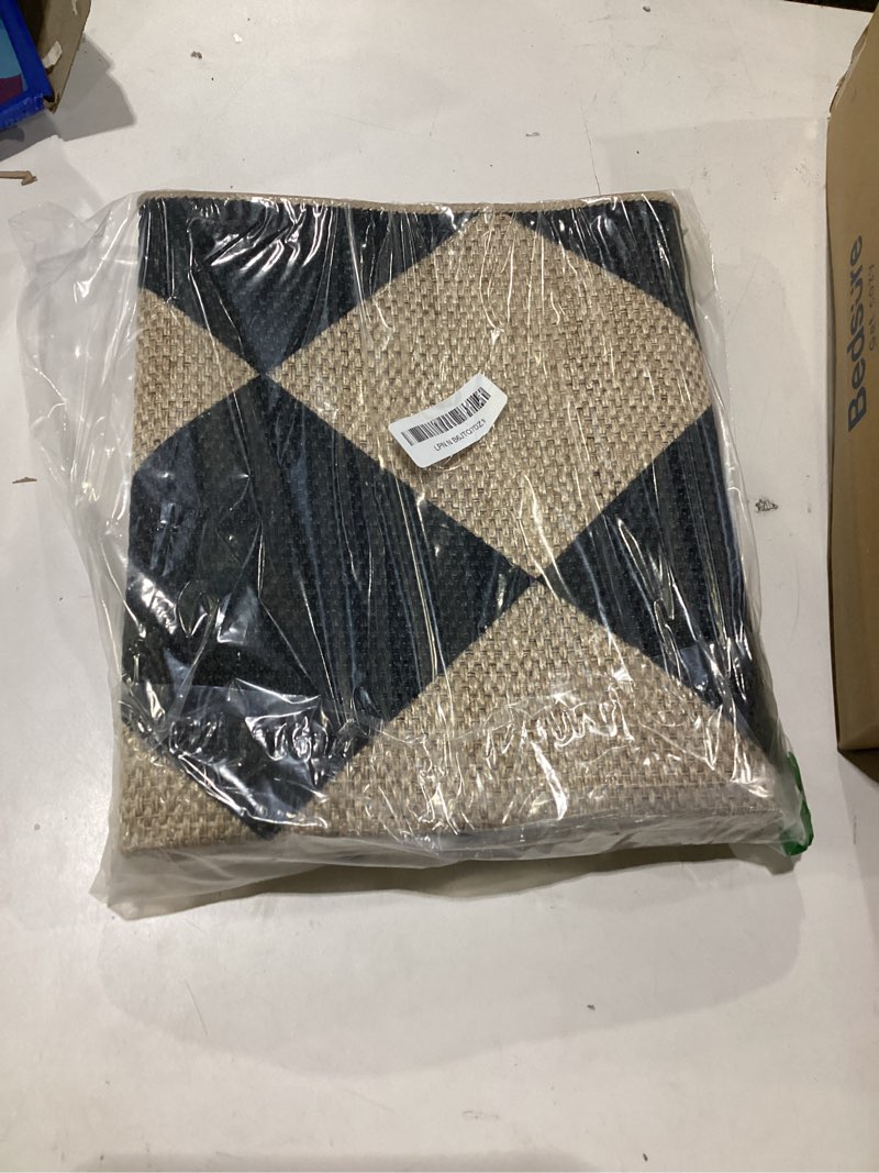 Condition photo showing Good Condition for Lahome Checkered Easy Jute Runner, 2x6 Kitchen Runner Rug Non Slip Washable Outdoor Rug for Entryway Indoor, Checkerboard Black Indoor Outdoor Carpet for Hallway 6ft Entry Front Door 2' x 6' (Runner) Black/Checkerboard -2