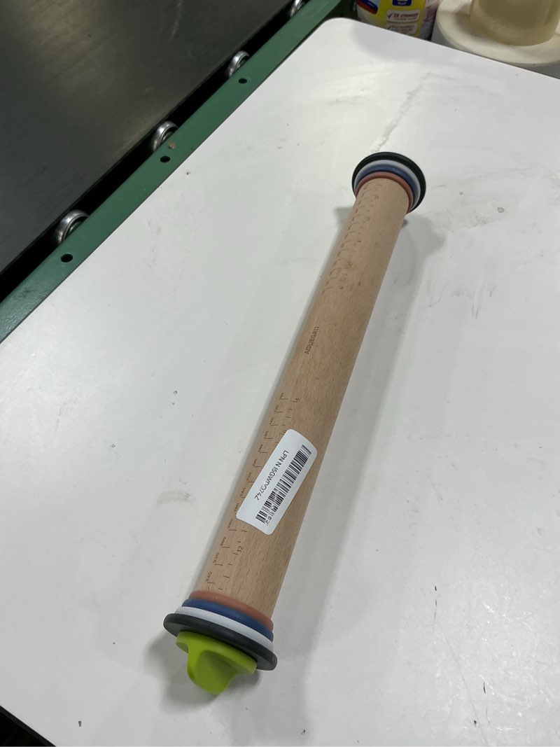 Condition photo showing Good Condition for Rolling Pin with Adjustable Thickness Ring, Dough Thickness for Baking, Fondant, Pizza, Crust, Cookies, Pastry, 13.6'' Wooden Rolling Pin with 4 Multi-Color Thickness Rings