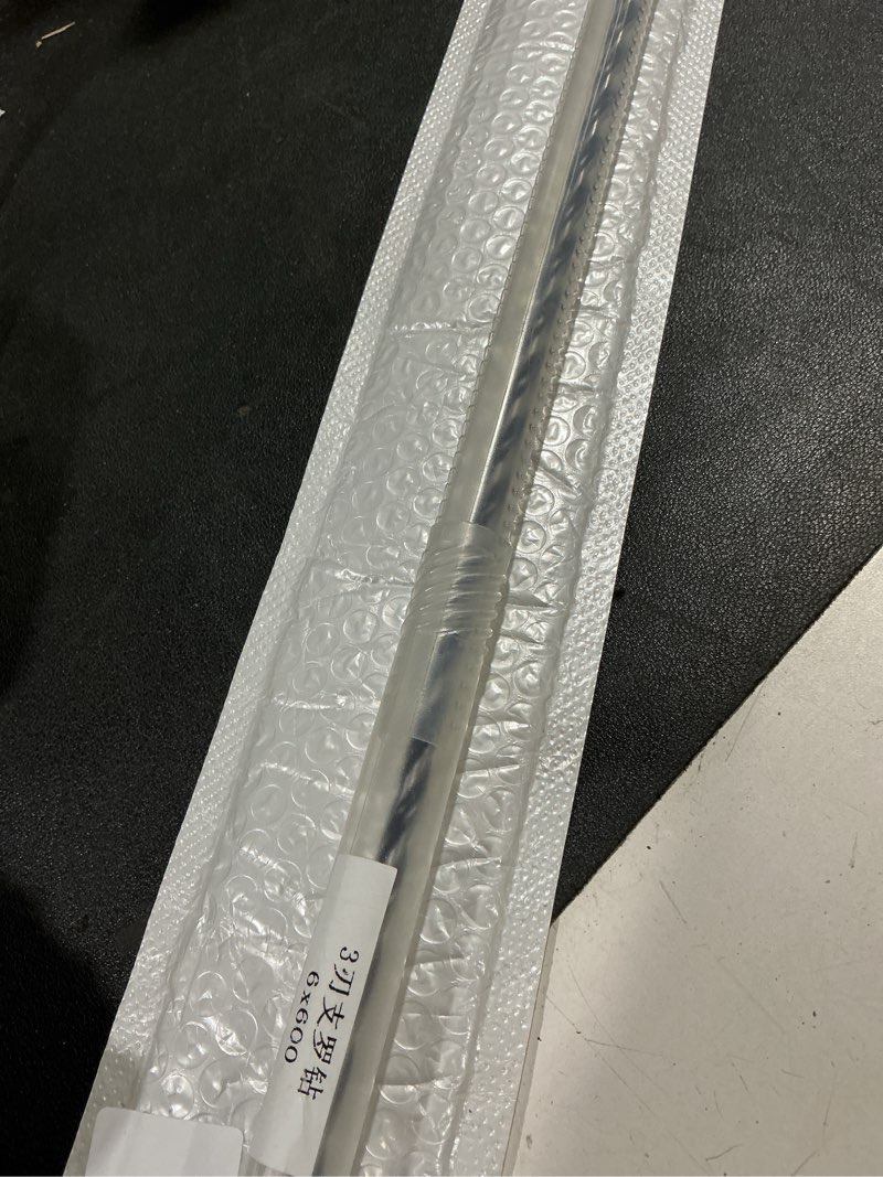 Condition photo showing Good Condition for 1/4" x 24" auger drill bit for soft and hard wood, plastic, drywall and composite materials - 1/4" quick change hex shank tri flute wood drill bit 1/4 in 24"