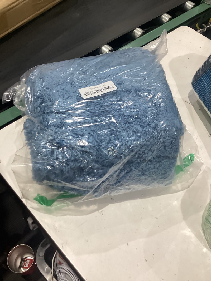 Condition photo showing Good Condition for bathroom rugs non slip washable 32x20, ultra thick soft microfiber absorbent bath mats, high density foam latex non slip backing bath rugs, fluffy floor carpet for tub&shower, blue 32" x 20"(bathroom rug) blue