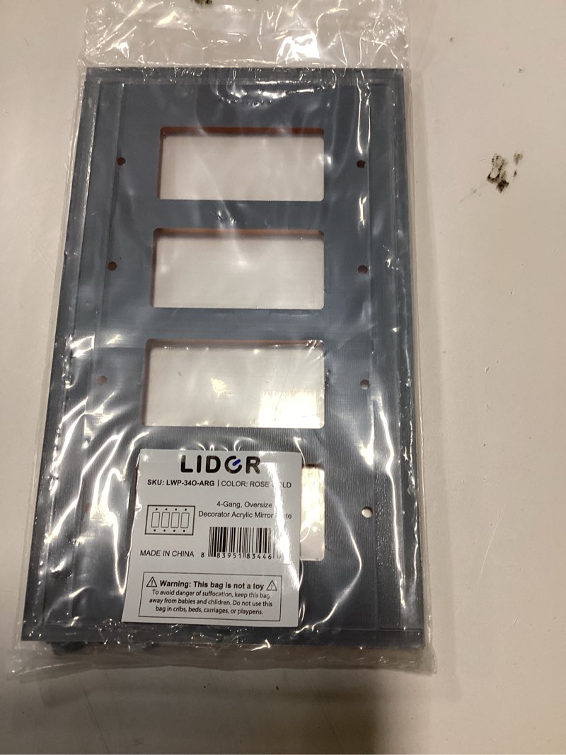 LIDER Reflective Acrylic Decorator Wall Plate, Mirrored Light Switch Plate, Plexiglass Outlet Cover,