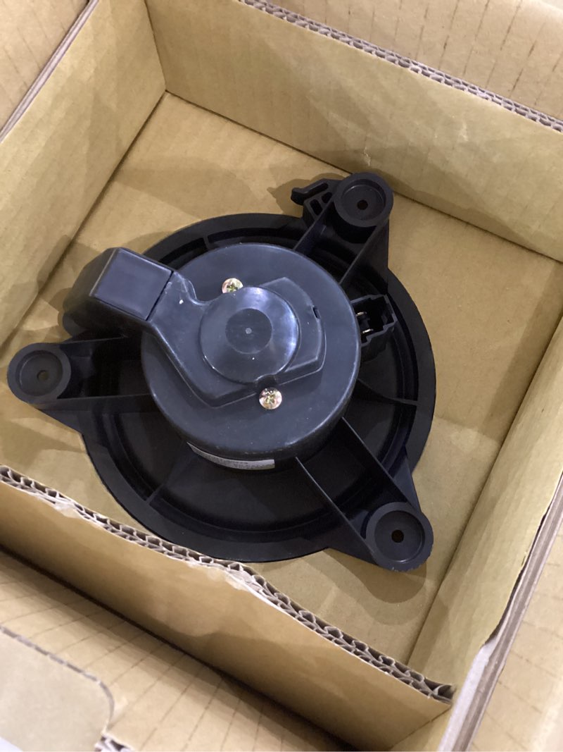 TYC 700198 HVAC blower motor assembly for select 2005-2010 Dodge Dakota models.  