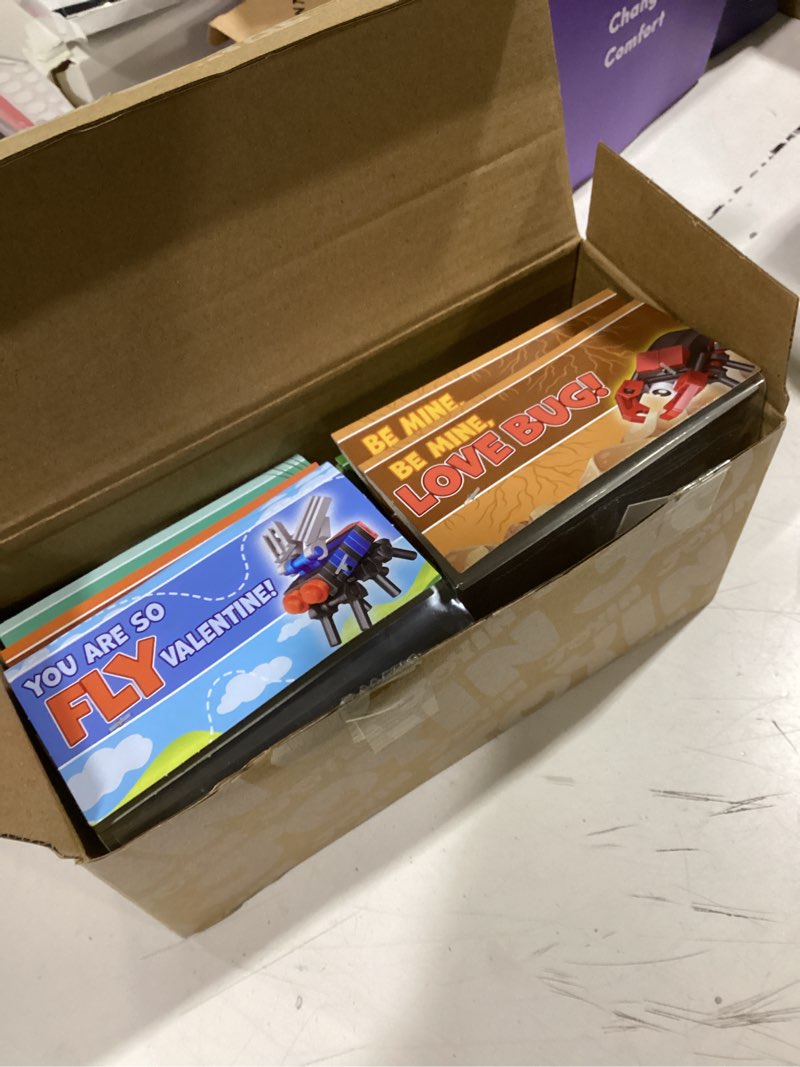 Condition photo showing Good Condition for JOYIN 24 Packs Valentines Party Gift Cards with Building for Party Favor, Kids Classroom Exchange, Prize Supplies, Valentine’s Gifts Exchange School Rewards Insects