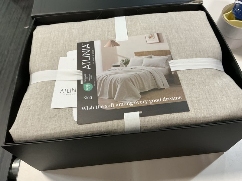 Condition photo showing Good Condition for atlinia 100% pure flax linen bedding set - stone washed french linen fabric deep pocket fitted sheet farmhouse flat sheet 2 pillowcases (natural, king) natural king