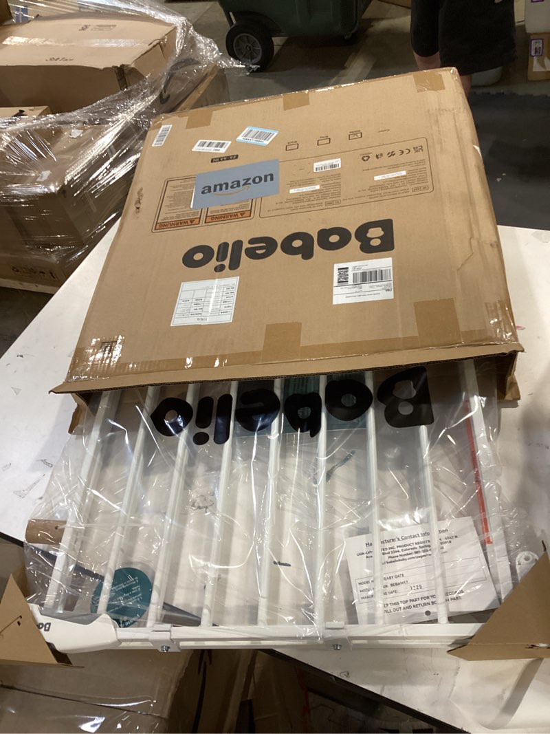 Condition photo showing Good Condition for babelio baby gate for stairs, kitchen & doorways, 26-43" w 28" h no bottom bar| easy installation| one-handed operation| auto-close| hardware mount (drill needed) safety dog/pet gate indoor (white) *white 28" h, 26-43" w-standard