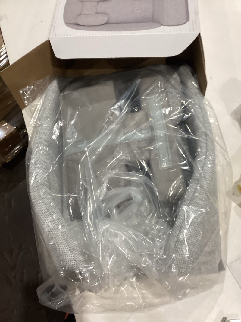 Condition photo showing Good Condition for insert liner seat compatible with uppababy vista, vista v2, cruz, cruz v2, rumbleseat v2 and rumbleseat v2+