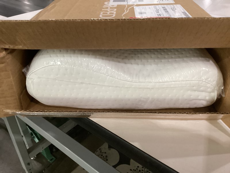 Condition photo showing New/Like New for tempur-pedic tempur-ergo neck pillow, medium profile, white