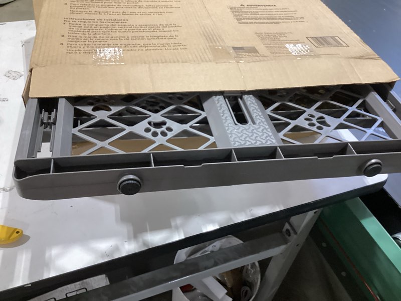Condition photo showing Good Condition for mypet north states paws portable pet gate: 26-40" wide. pressure mount. no tools needed. made in usa, 23" tall, expandable, durable dog gates for doorways, fieldstone gray