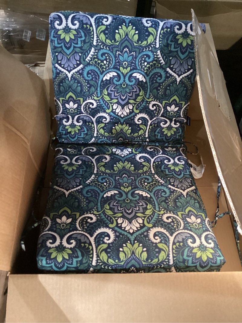 Condition photo showing New/Like New for arden outdoor midback chair cushion, 18 x 16.5, water repellent, fade resistant 18 x 16.5, sapphire aurora blue damask 18 x 16.5 mid back sapphire aurora blue damask