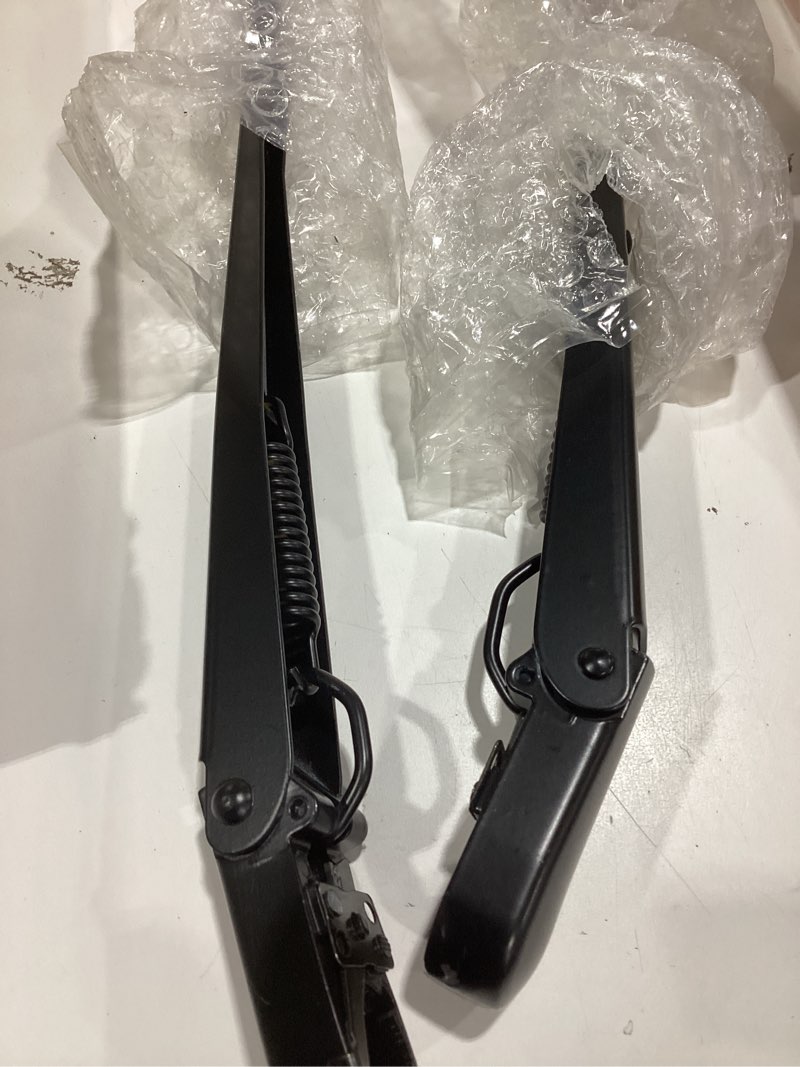 Condition photo showing Good Condition for 1 pair windshield wiper arm kit noiseless rust protection fits compatible with 2004-2014 ford f-150 replace oe 42937 42992 9l3z17527a 9l3z17526a 4l3z17527aaa 4l3z17526aaa left and right