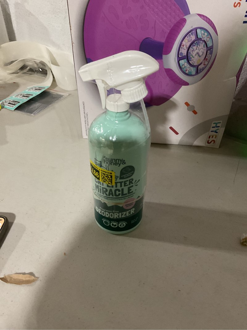 Condition photo showing Good Condition for sunny & honey cat litter deodorizer spray - 32 fl oz unscented - fragrance-free pet-safe formula - neutralizes litter box smells at source