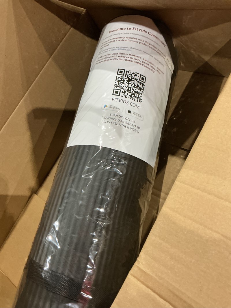 Condition photo showing Good Condition for amazon basics extra thick exercise yoga mat with carrying strap black 1/2 inch