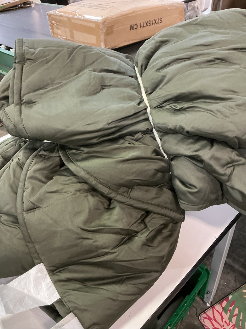 Condition photo showing Good Condition for king rayon from bamboo quilt dark olive green - casaluna™