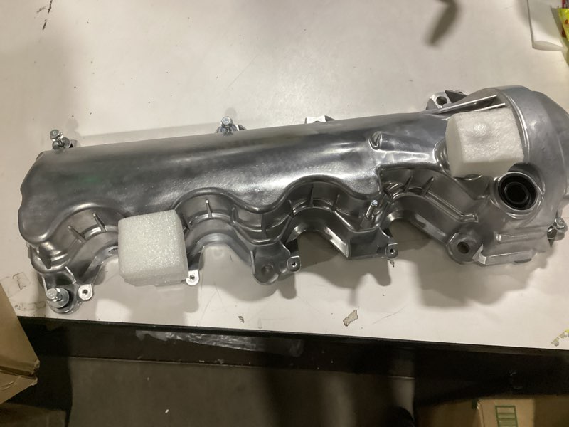 Condition photo showing Good Condition for Right Side Aluminum Valve Cover Compatible with 2004-2014 Ford F-150 F-250 F-350 Expedition Explorer Mustang Lincoln Mark LT Navigator Mercury Mountaineer 4.6L 5.4L 9L1Z6582D