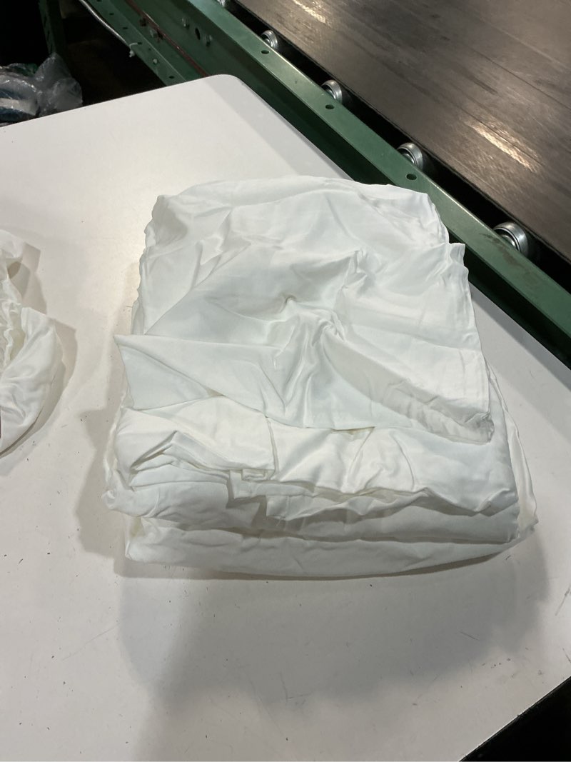 Condition photo showing As Is for bamboo sheet set, twin, white
