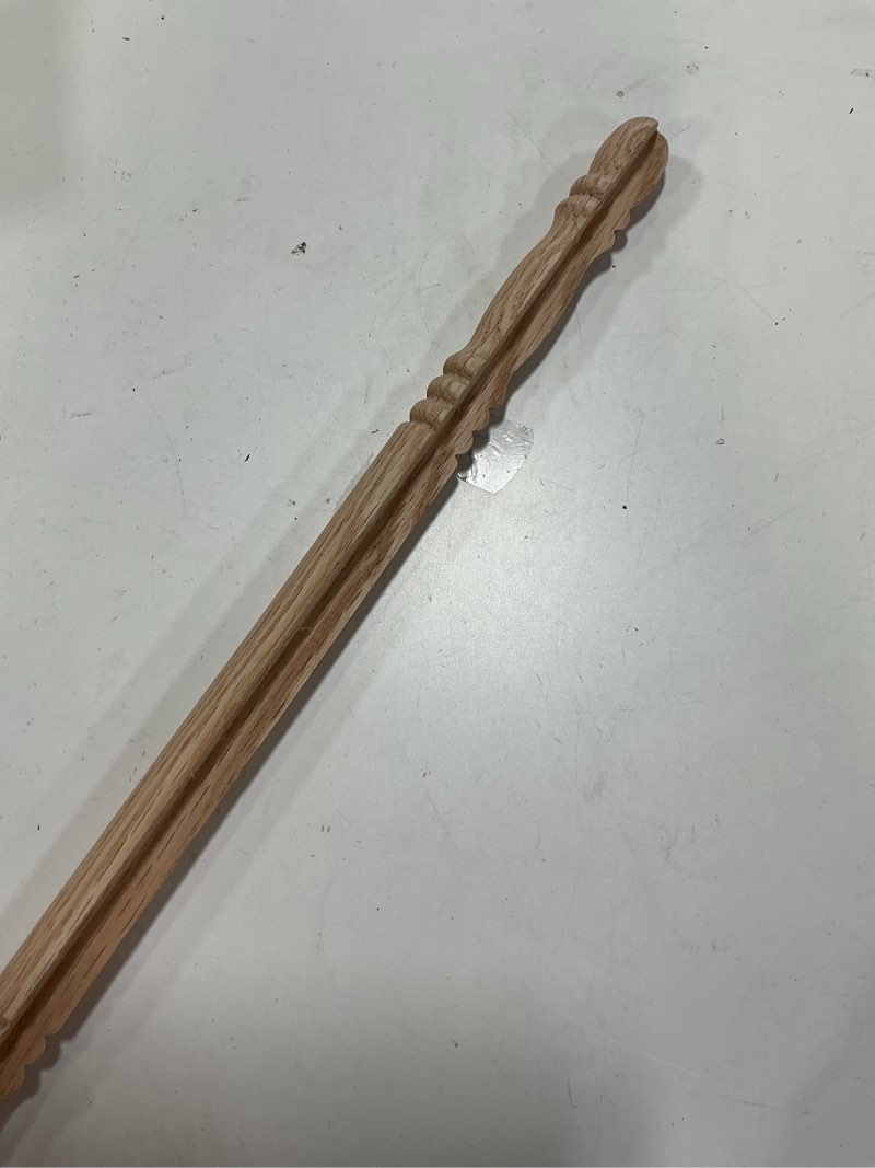 Condition photo showing Good Condition for 1 Pack Traditional Corner Wall Protector Wood Decorative Wall Corner Guard 39-1/2 Inch x 1 Inch Dia. 90 Degree Notch Sanded Edge Protector (Red Oak) Red Oak 1