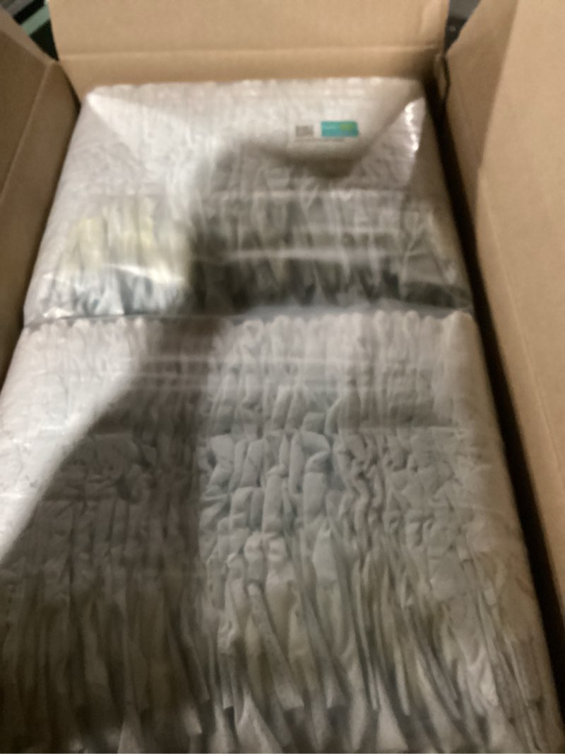 Condition photo showing Good Condition for Pampers Swaddlers Diapers, Size 5 (20-37 lbs), 132 Count, Absorbent, Keeps Baby Dry and Comfortable, Skin Safe Disposable Baby Diaper (Packaging May Vary) Size 5 132