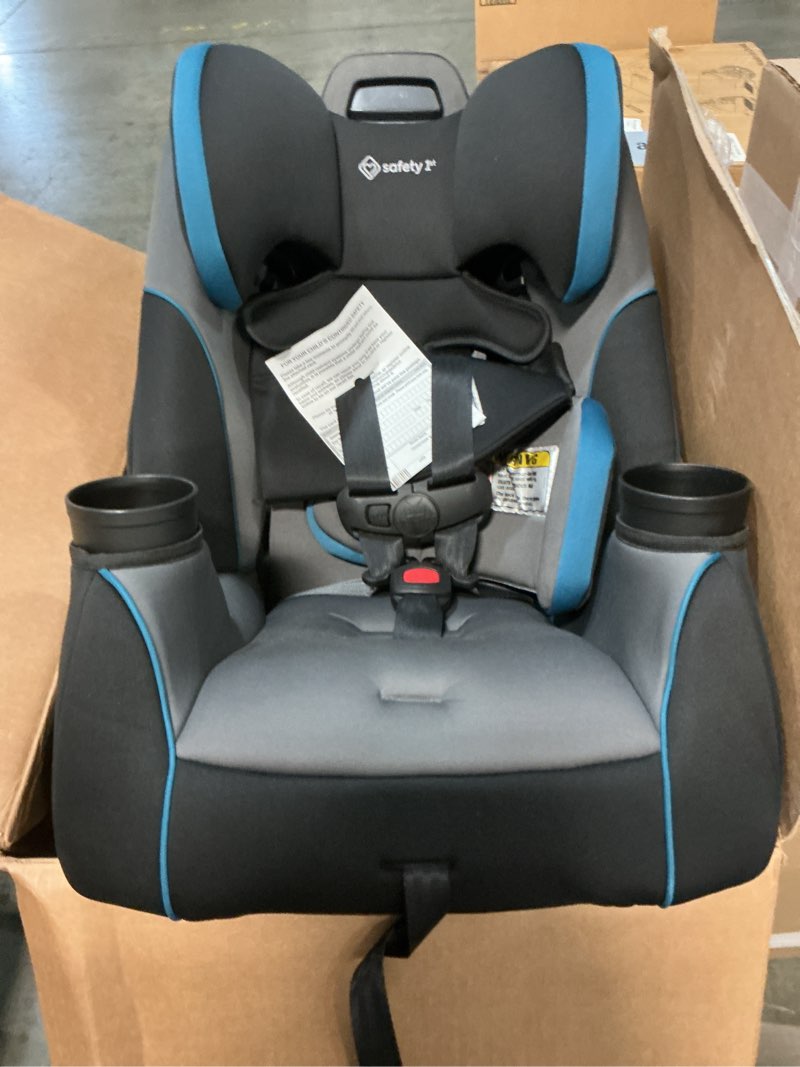 Condition photo showing Good Condition for Safety 1st Crosstown Slim All-in-One Convertible Car Seat, Deep Sea Deep Sea Crosstown Slim