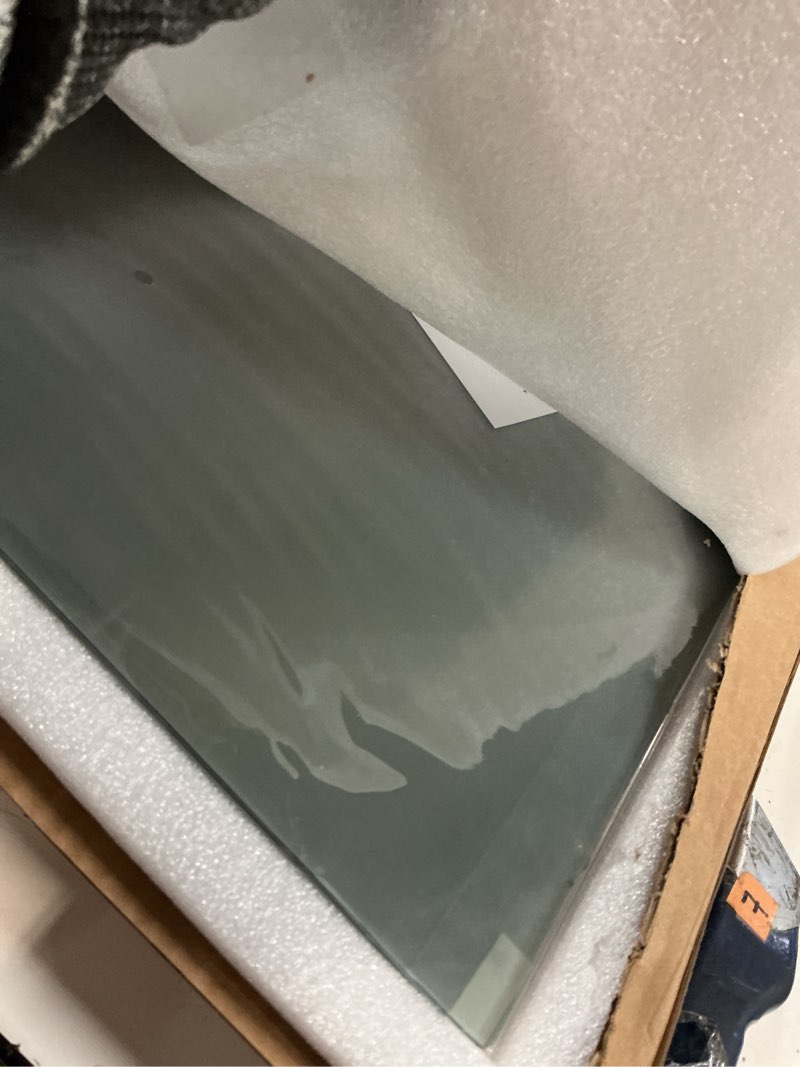 Condition photo showing Good Condition for ZYY 2 Pack 23-24 Inch Computer Screen Blue Light Blocker for Diagonal 23,23.6,23.8,24 Inch Monitor, UV Blocking Filter(21 1/4x13 3/8) for Eye Strain,Hanging Anti Blue Light Screen Protector 2 Pack: 23"-24" Diagonal