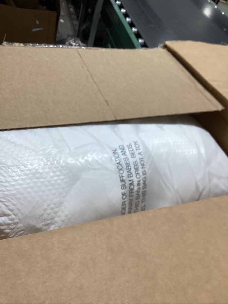 Condition photo showing Good Condition for Ubauba Goose Feather Down Fiber Comforter California King Size - All Season White Fluffy Duvet Insert - Luxurious Hotel Bedding Comforter - Soft 100% Cotton Cover, Medium Warmth (104x96 Inch) White California King