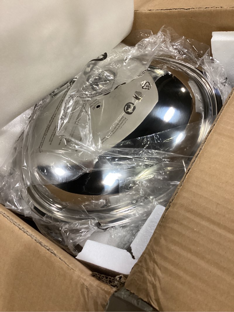 Condition photo showing Good Condition for Gold 4 Pack Chafing Dishes for Buffet, 18/8 (304) Stainless Steel Food Pan with Lid, 6QT Round Chafing Dish Buffet Set Food Warmer, Food Warmers for Parties Buffet Catering Events Dinners