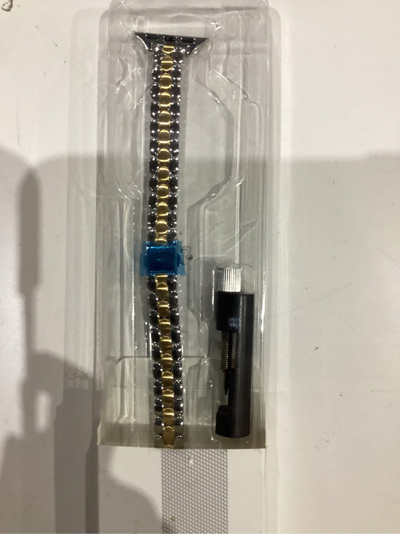 Condition photo showing New/Like New for narrow metal band compatible with apple watch bands 38mm 40mm 41mm 42mm 44mm 45mm 46mm 49mm, iwatch thin stainless steel bands series 11 10 9 8 7 6 5 4 3 2 1 se ultra for women silver gold 42mm(series 11 10)/41mm/40mm/38mm