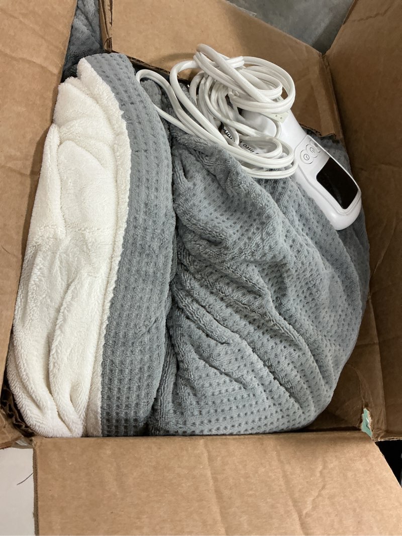 Condition photo showing As Is for Heated Blanket Electric Blanket Throw 50''X60''-Heating Blanket with 6 Heat Settings-2-10 Hours Auto Off,ETL Certified,Machine Washable (Grey)