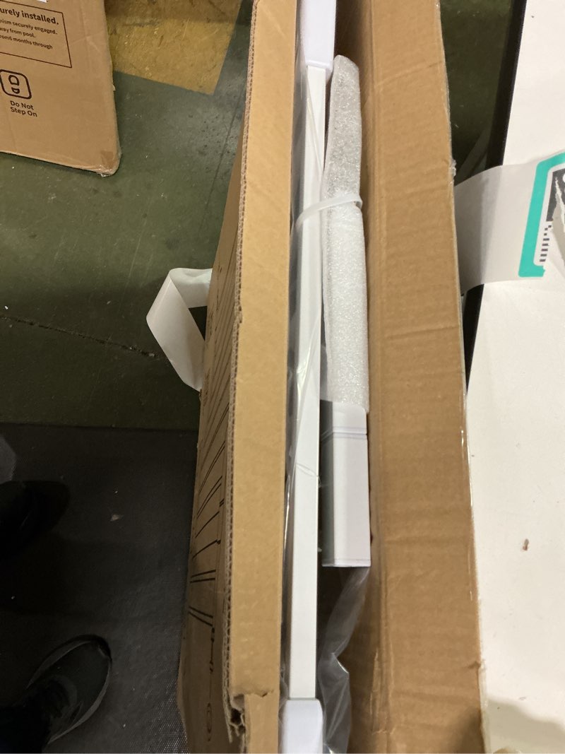 Condition photo showing New/Like New for Cumbor 29.7-40.6" Baby Gate for Stairs, Mom's Choice Awards Winner-Dog Gate for Doorways, Pressure Mounted Auto-Close Pet Gates for Dogs Indoor, Safety Child Gate with Easy Walk Thru Door, White White 29.7-40.6"W x 30.5"H