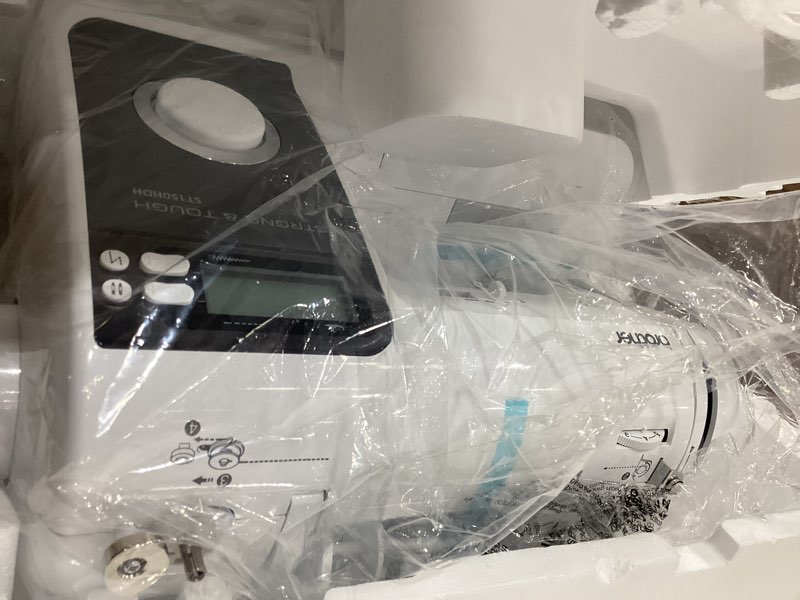 Condition photo showing Good Condition for brother st150hdh sewing machine, strong & tough, 50 built-in stitches, lcd display, 9 included feet