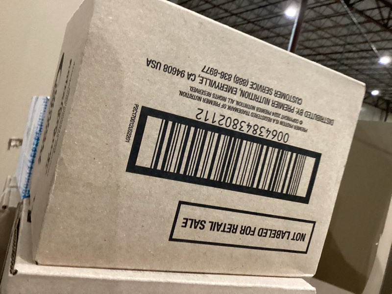 Condition photo showing New/Like New for Premier Protein Shake INDULGENCE, Chocolate Covered Strawberry, 30g Protein, 170 Calories, 3g Sugar, 11.5 fl oz, 12 Pack (Packaging May Vary) Chocolate Covered Strawberry 11.5 Fl Oz (Pack of 12)