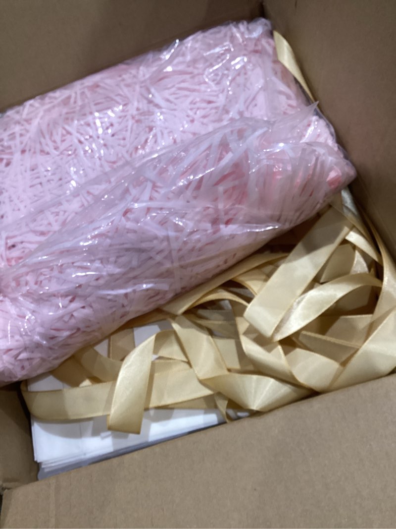 Condition photo showing Good Condition for uoering 6 pack white gift box 9.5x6x3 inch small luxury gift box for presents with magnetic lid collapsible,bridesmaid proposal,contains card, ribbon, tissue paper,shredded paper fille 9.5x6x3 inch-white-pack of 6