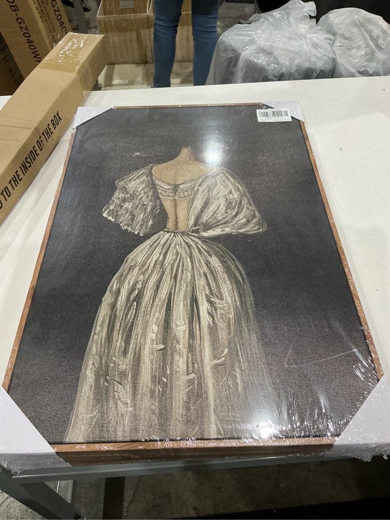 Condition photo showing New/Like New for shenify vintage framed canvas wall art medieval lady classic home decor farmhouse kitchen office decor - 8x10in natural framed 17th century lady 10"l x 8"w